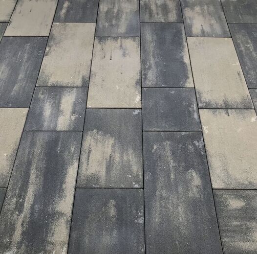 Betonová dlažba Fontána