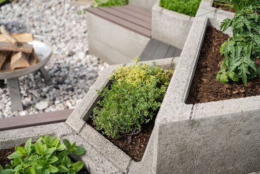 Multifunkční prvek PLAYSTONE