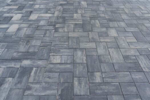 Betonová dlažba Fontána