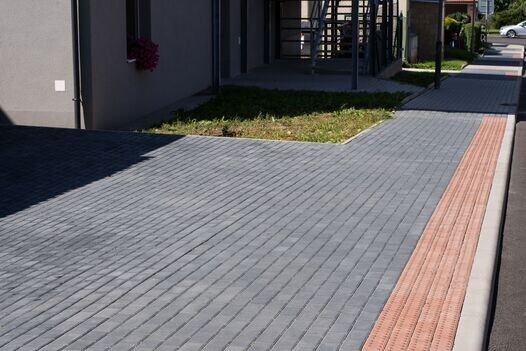 Betonová dlažba Promenáda