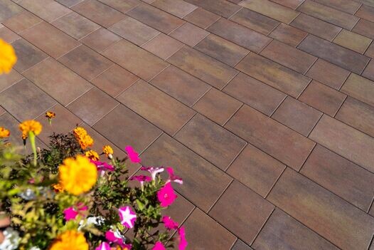 Betonová dlažba Fontána