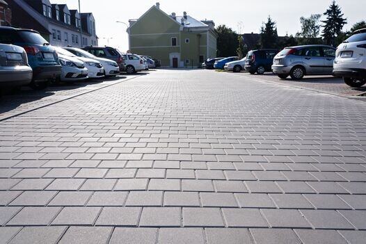 Čtvercová dlažba Vřídlo