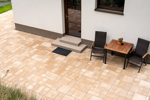 Samantha - venkovní dlažba