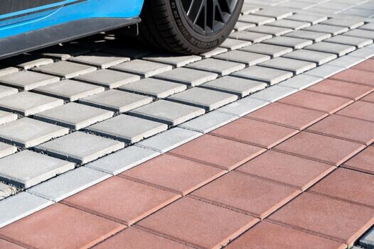 Čtvercová dlažba Vřídlo